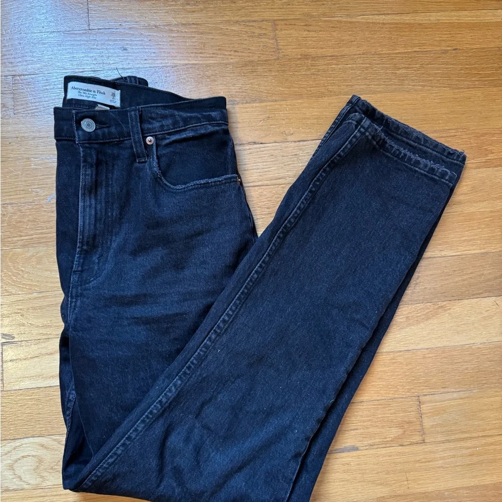 Abercrombie 90s Straight Curve Love - Picture 9 of 9